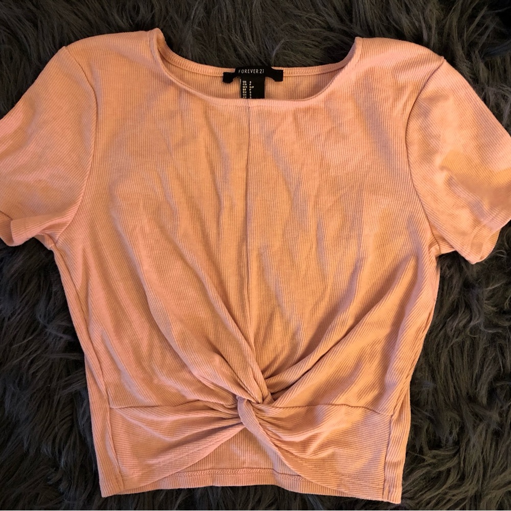 Forever 21 front knot top - Picture 2 of 4